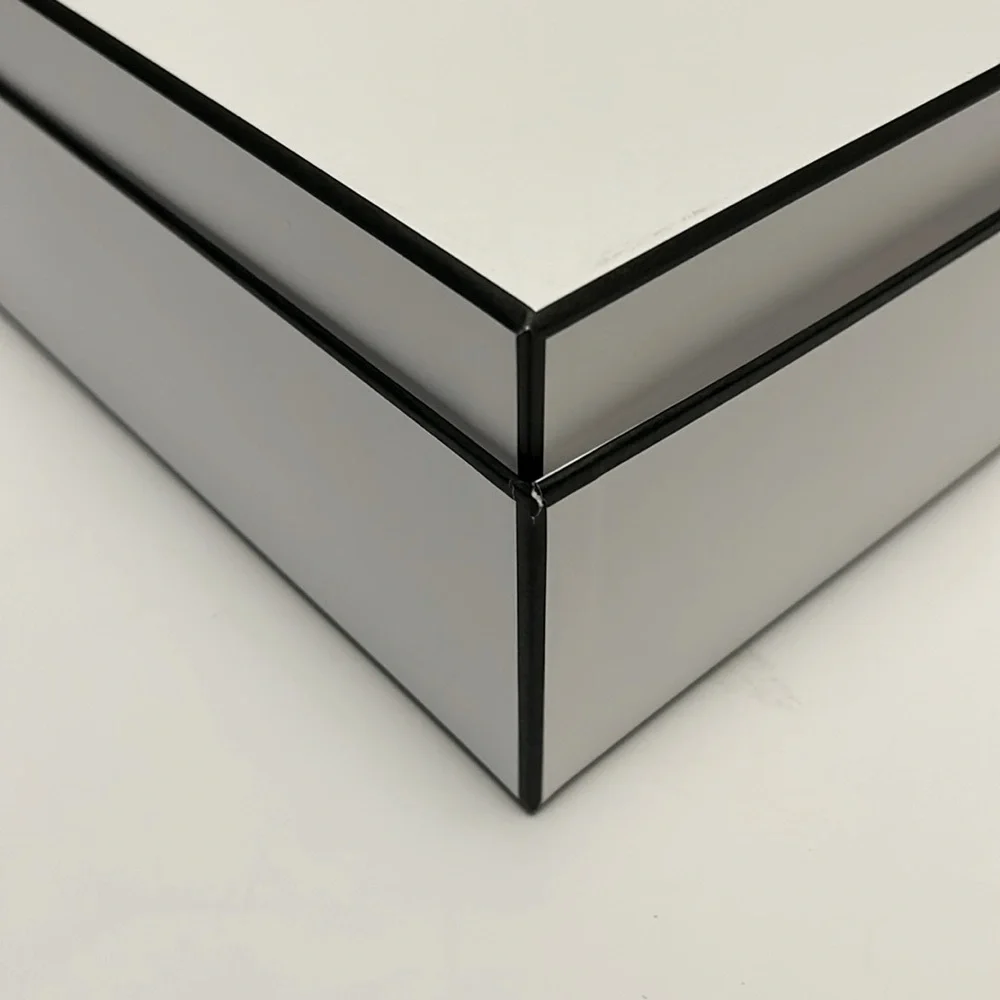 Chanel Box - Picture 7 of 9